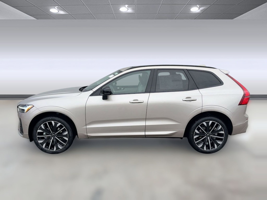 New 2026 Volvo XC60 B5 Ultra SUV