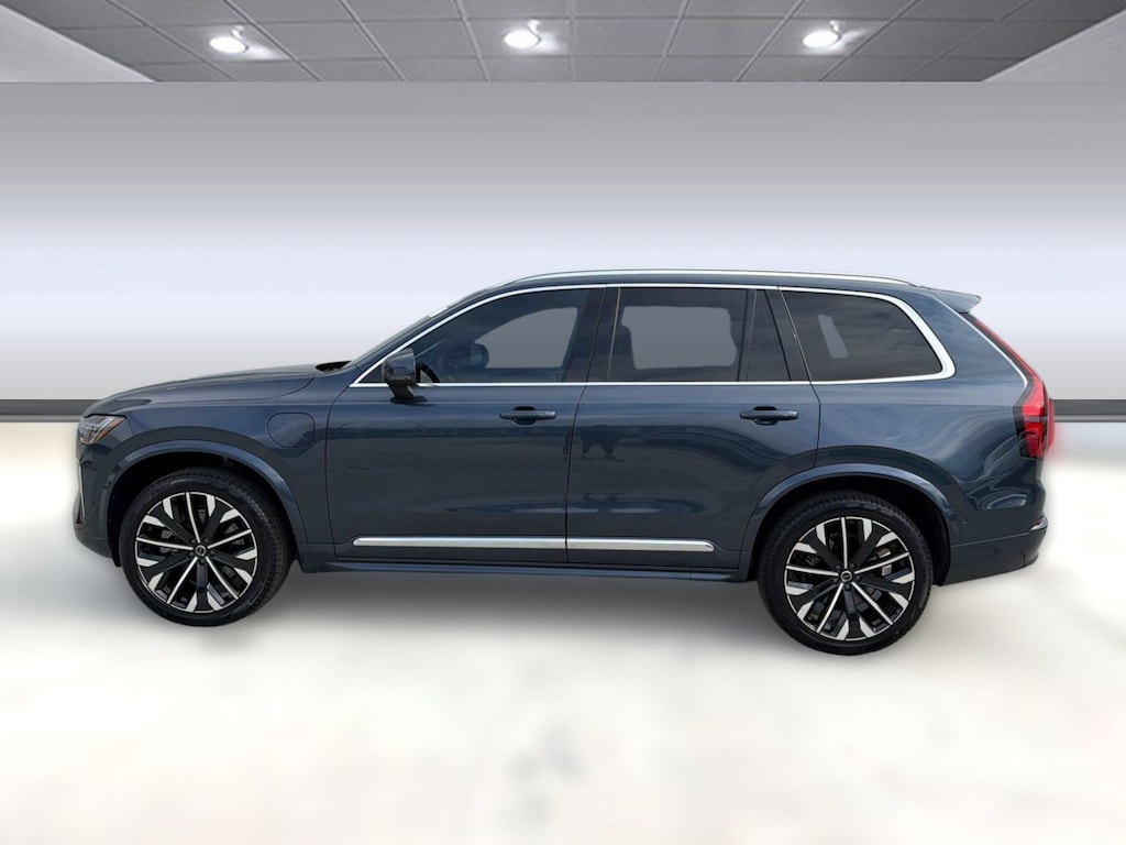 New 2026 Volvo XC90 plug-in hybrid T8 Ultra 7-Seater SUV