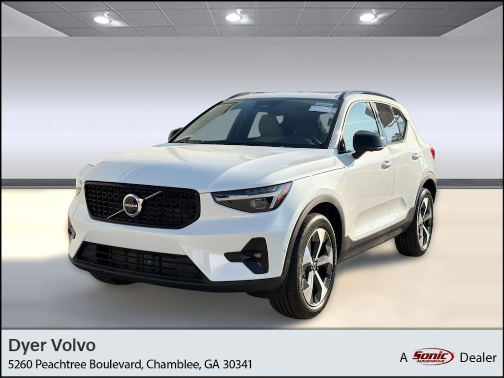 Used 2026 Volvo XC40 B5 Plus SUV