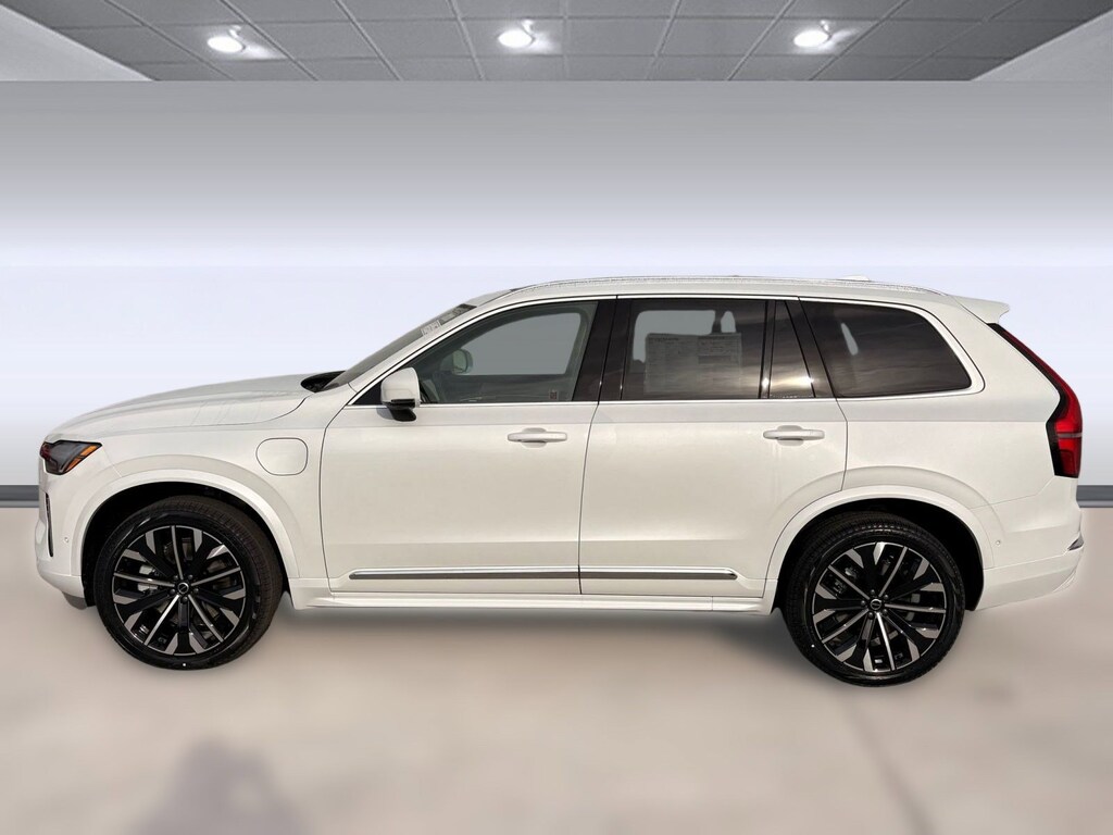 New 2026 Volvo XC90 plug-in hybrid T8 Plus 7-Seater SUV