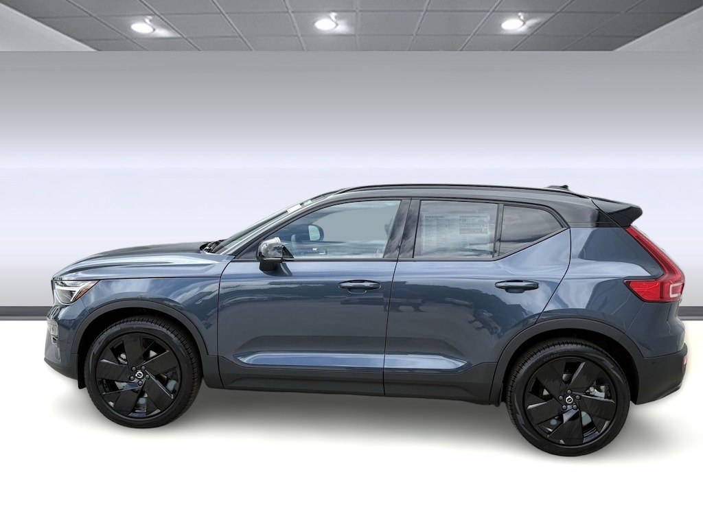 New 2026 Volvo XC40 B5 Ultra Black Edition SUV