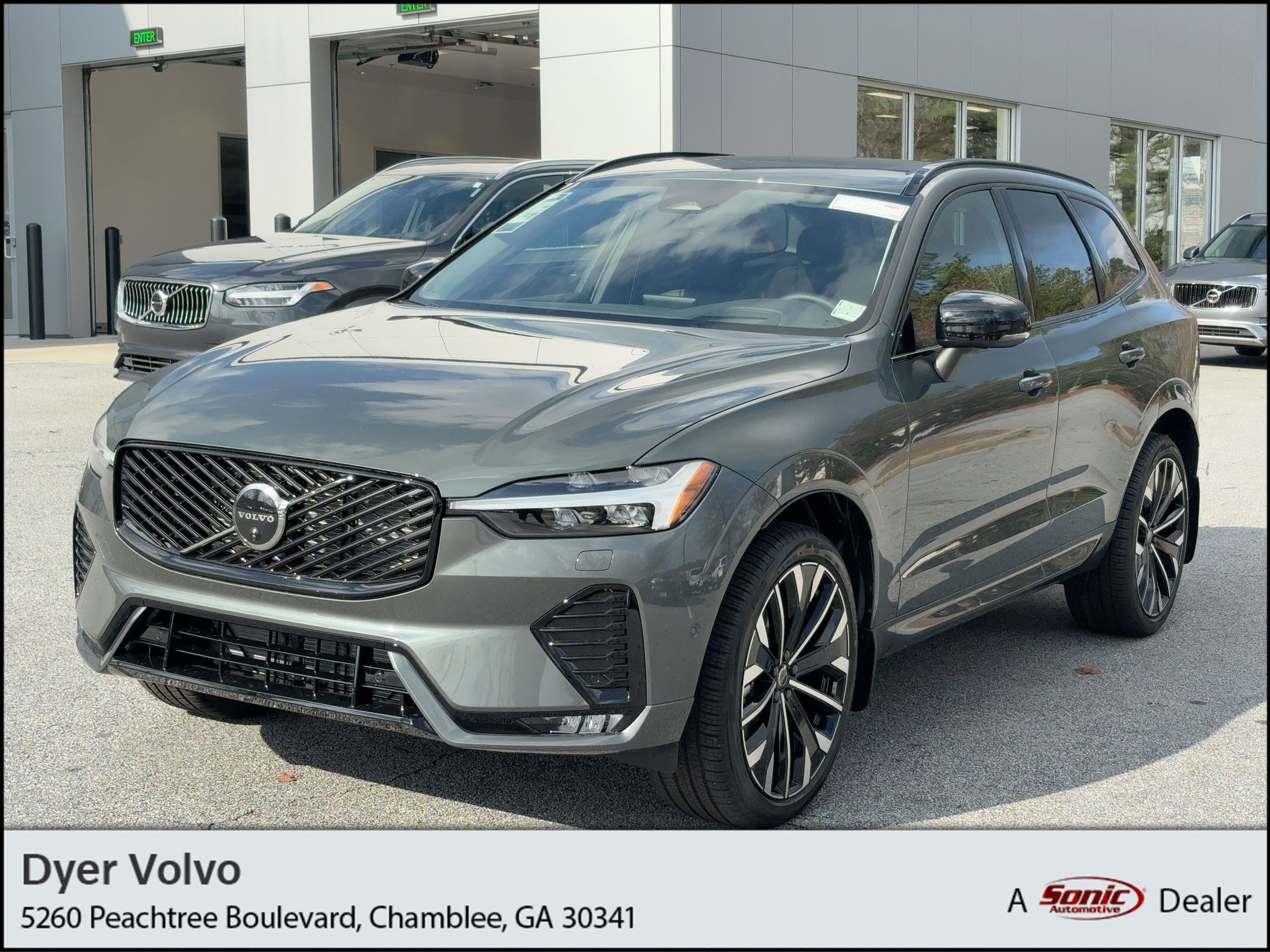 2026 Volvo XC60 Ultra's photo