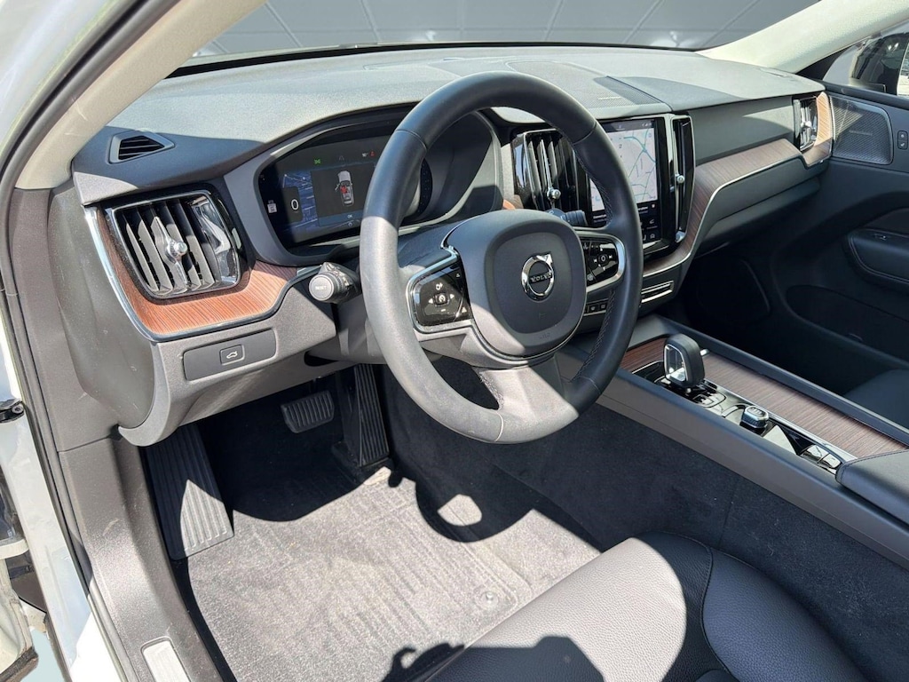 Certified 2023 Volvo XC60 Plus Dark Theme SUV