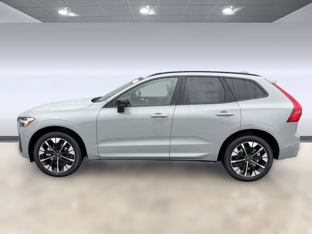 New 2026 Volvo XC60 B5 Plus SUV