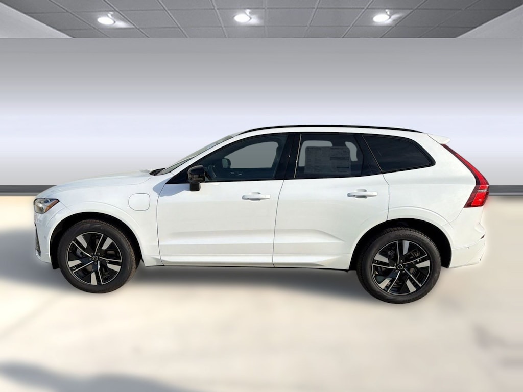 New 2026 Volvo XC60 plug-in hybrid T8 Plus SUV