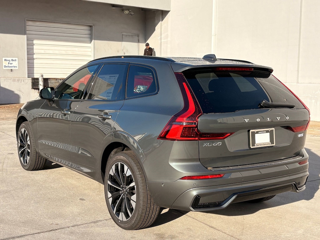 New 2026 Volvo XC60 B5 Plus SUV