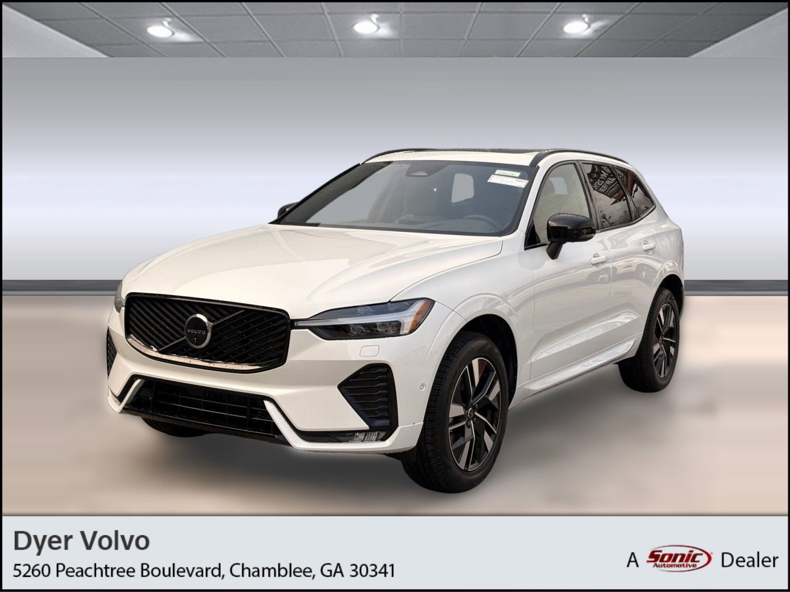 2026 Volvo XC60 Plus's photo