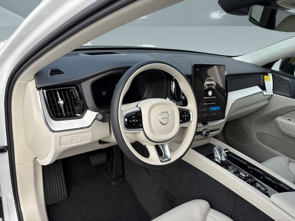 New 2026 Volvo XC60 B5 Ultra SUV