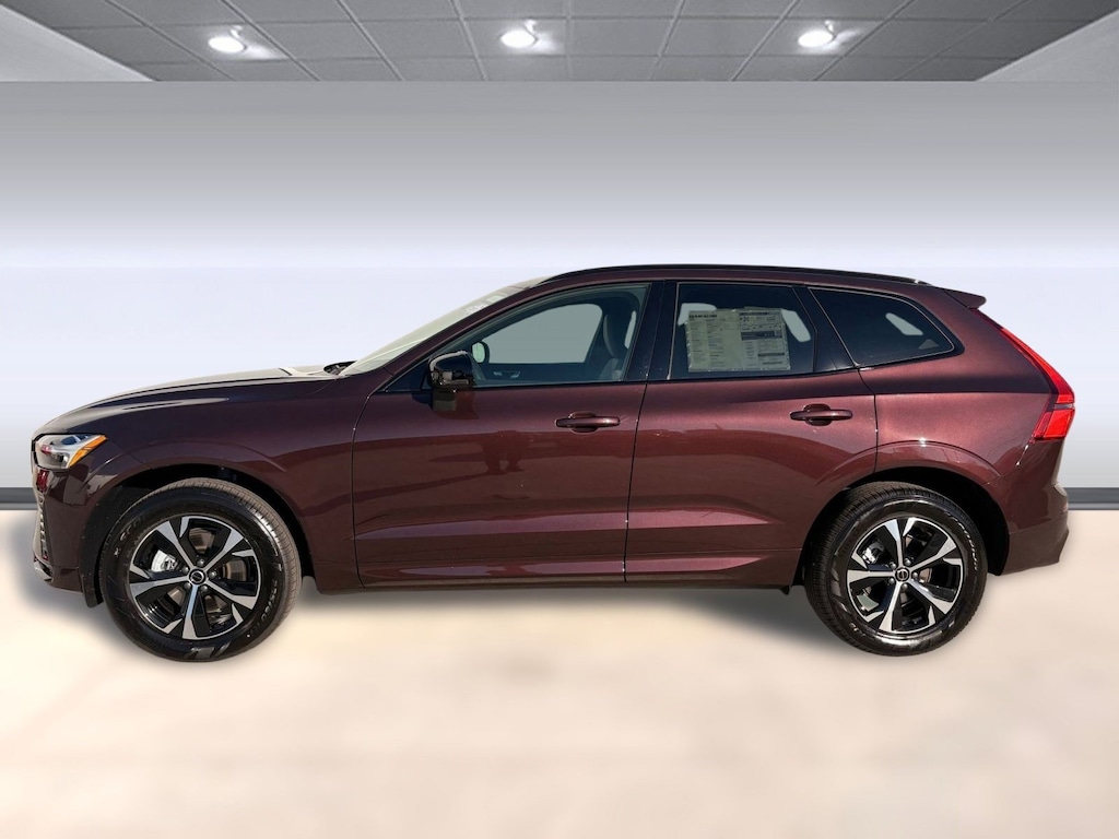 New 2026 Volvo XC60 B5 Core SUV