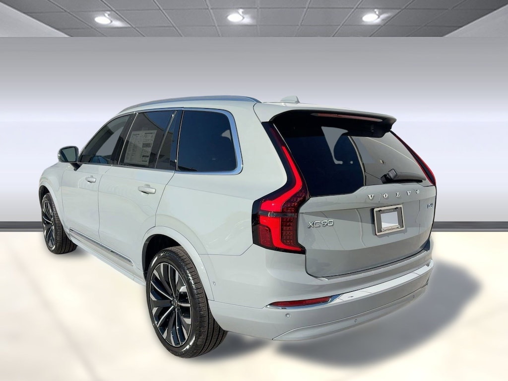 New 2026 Volvo XC90 B6 Plus 7-Seater SUV