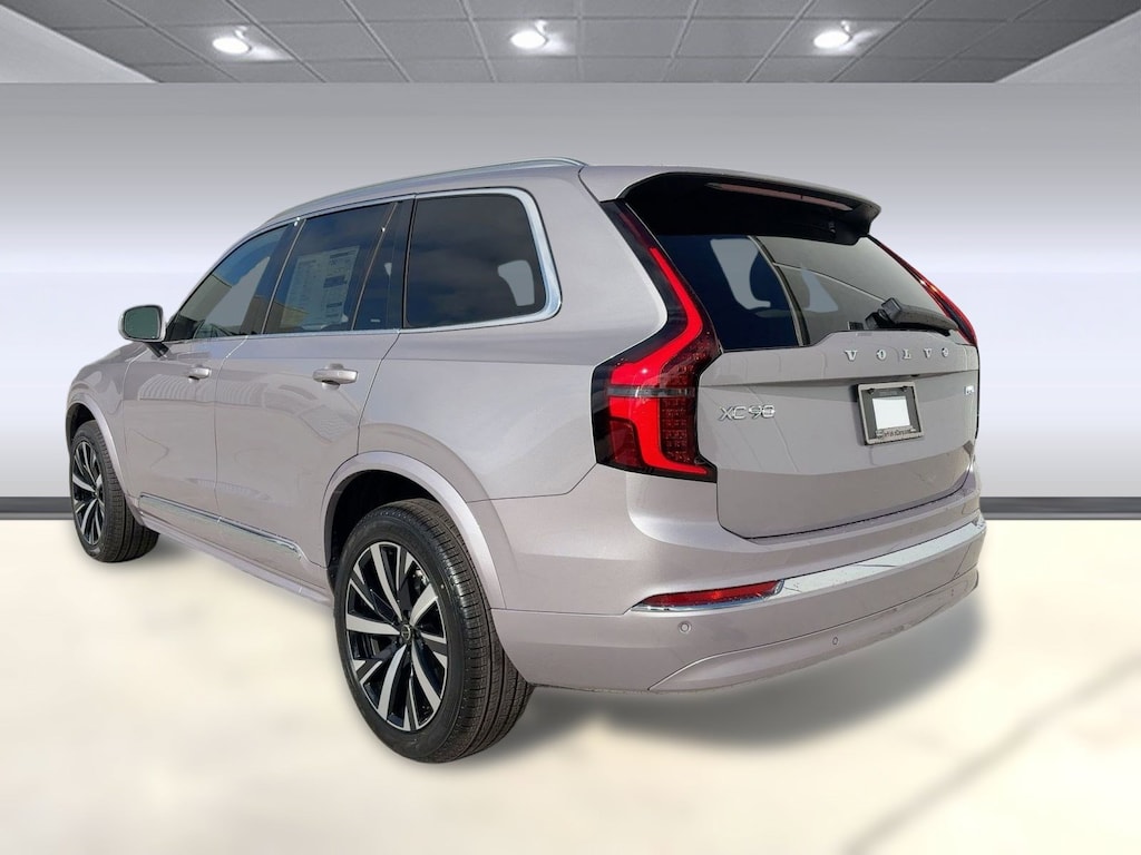 New 2026 Volvo XC90 B5 Core SUV