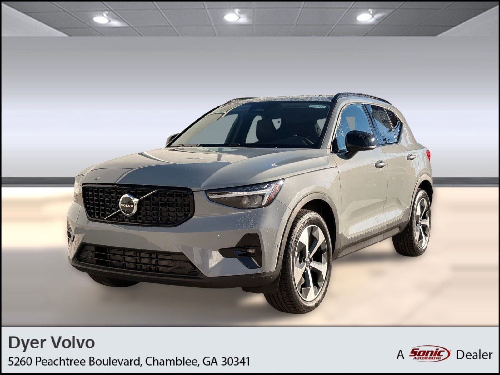 2026 Volvo XC40 SUV 