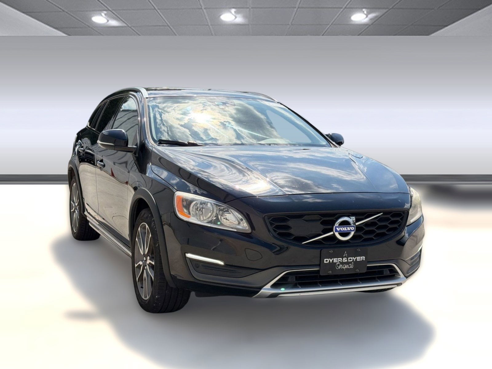 V60 Cross Country T5 Wagon
