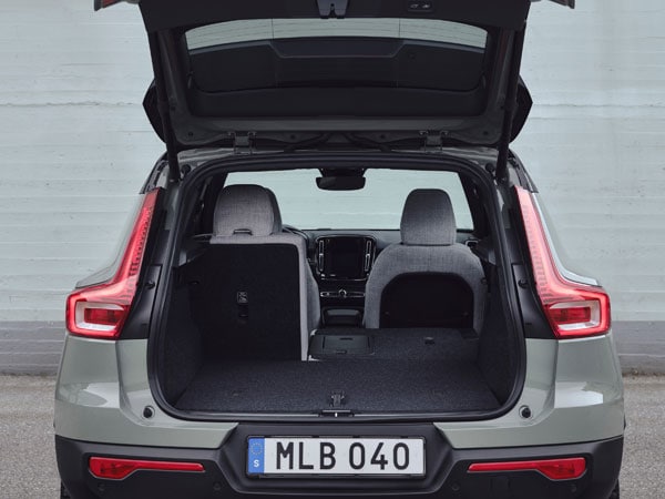 2023 Volvo XC40 Recharge Cargo Space
