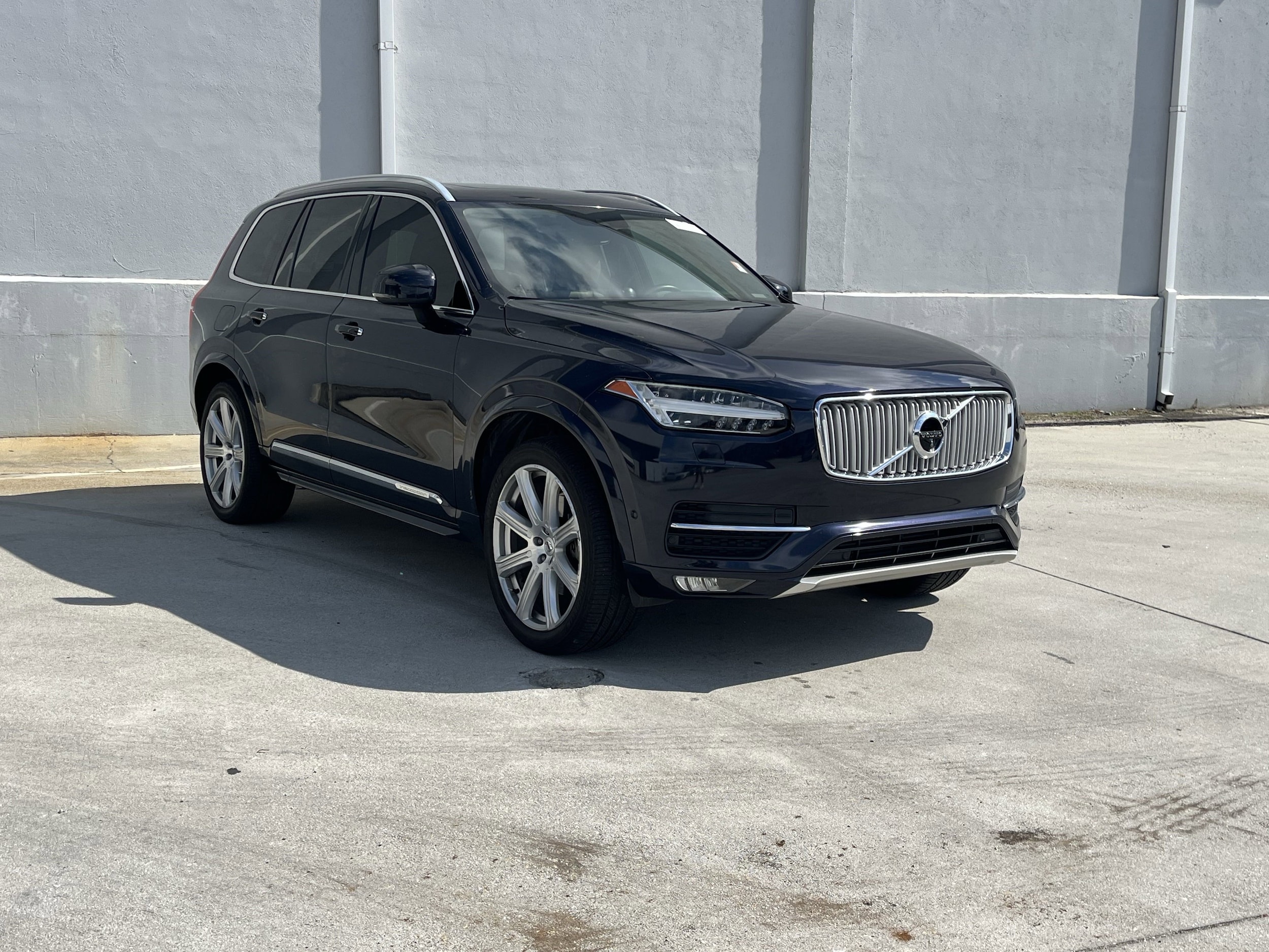 Used 2016 Volvo XC90 Inscription with VIN YV4A22PL4G1025902 for sale in Chamblee, GA