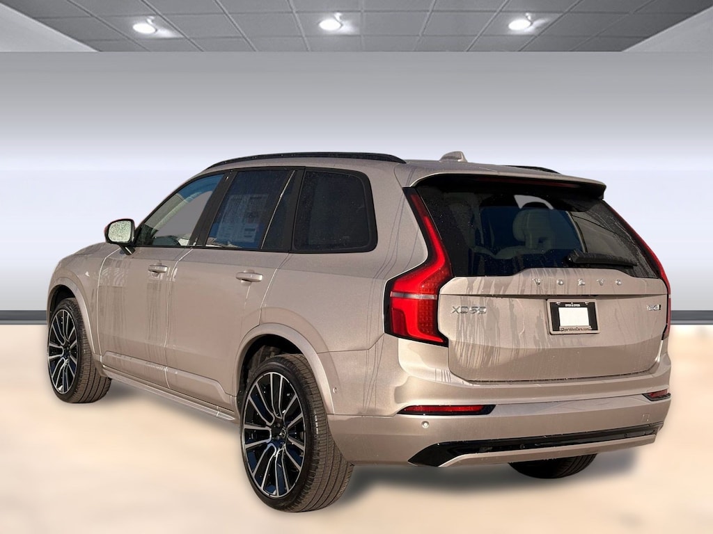 New 2026 Volvo XC90 B6 Ultra Dark Theme 7-Seater SUV