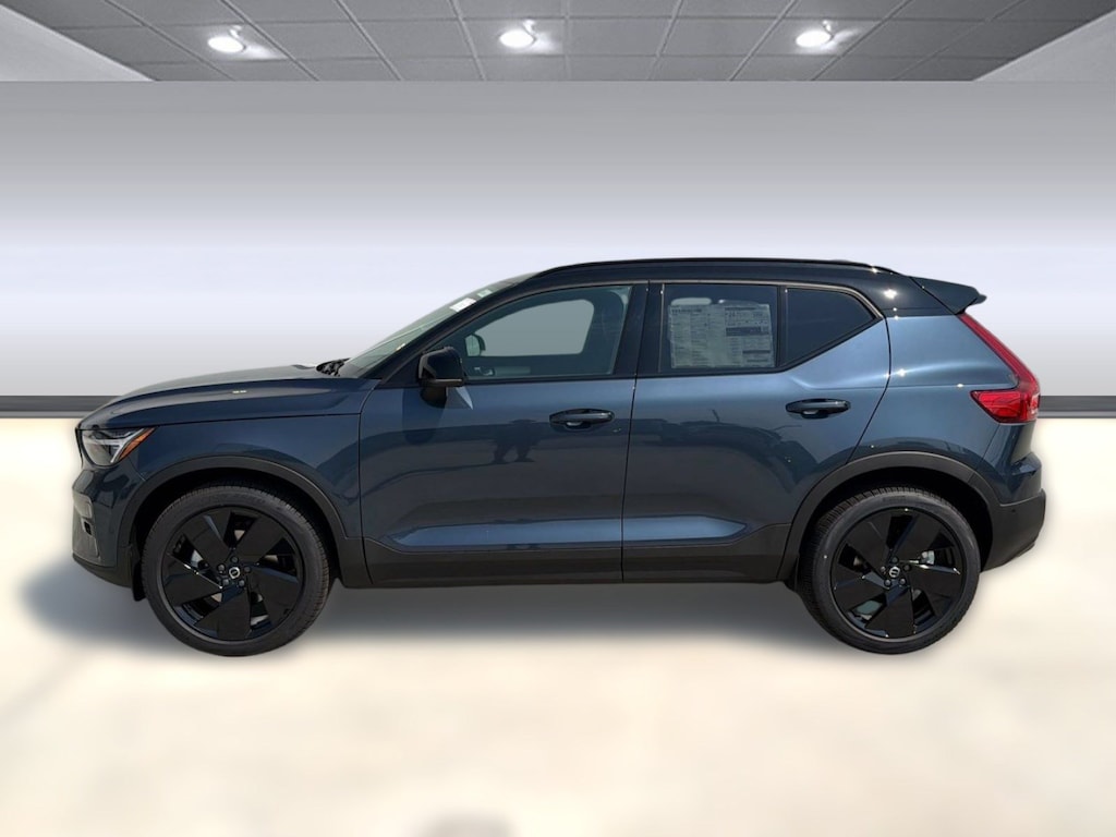 New 2026 Volvo XC40 B5 Ultra Black Edition SUV