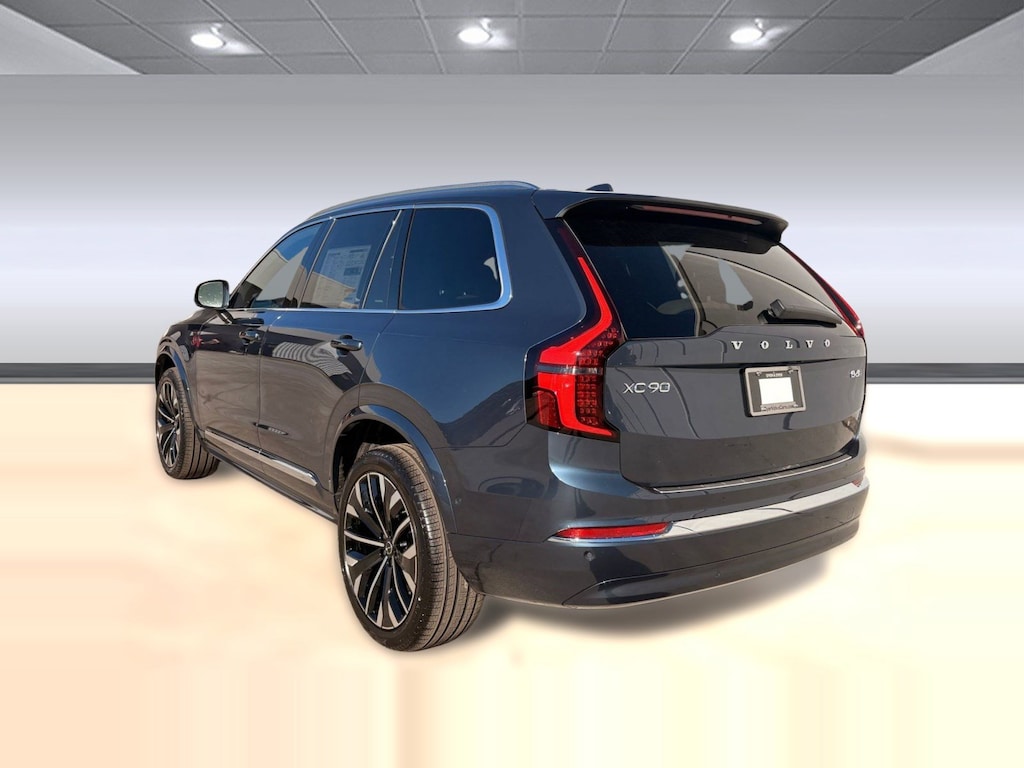 New 2026 Volvo XC90 B6 Plus 7-Seater SUV