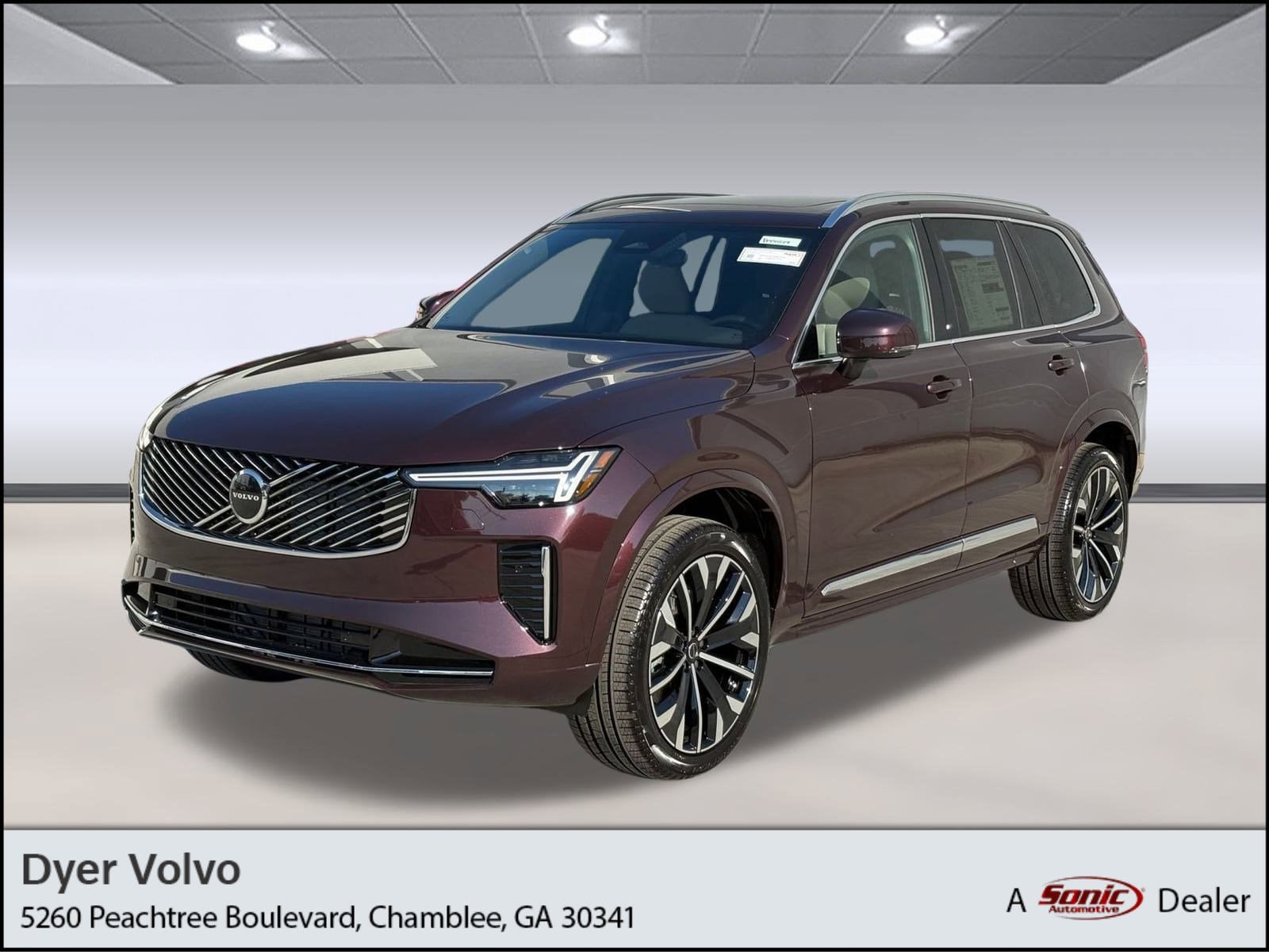 2026 Volvo XC90 Core's photo