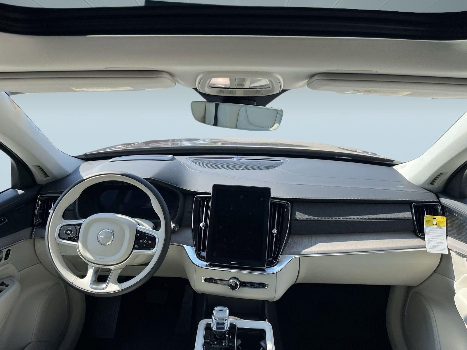 2026 Volvo XC90 Ultra - Photo 17