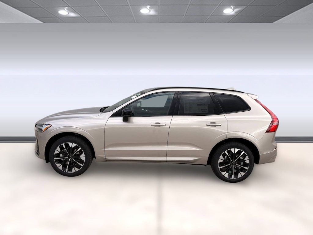 New 2026 Volvo XC60 B5 Plus SUV