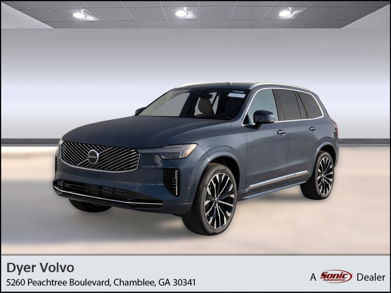 2026 Volvo XC90 Plus's photo