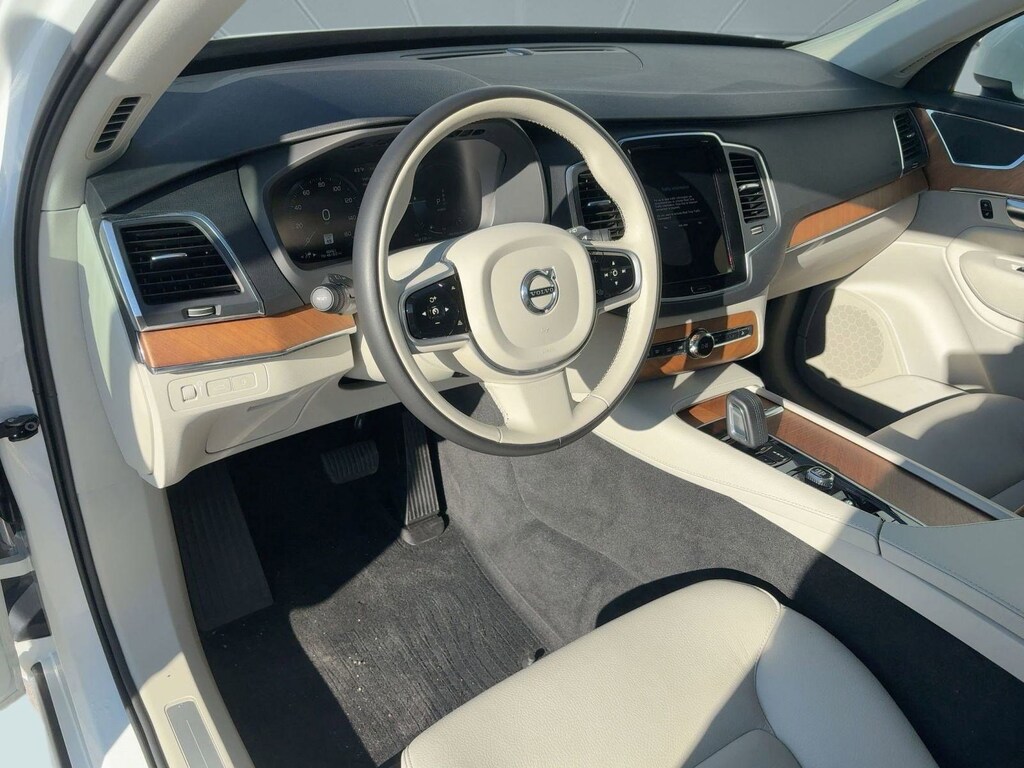 Certified 2021 Volvo XC90 Recharge Plug-In Hybrid Inscription SUV