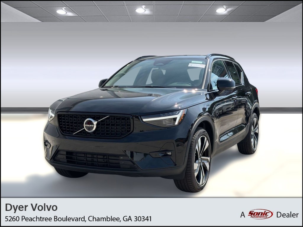 Used 2026 Volvo XC40 B5 Plus SUV
