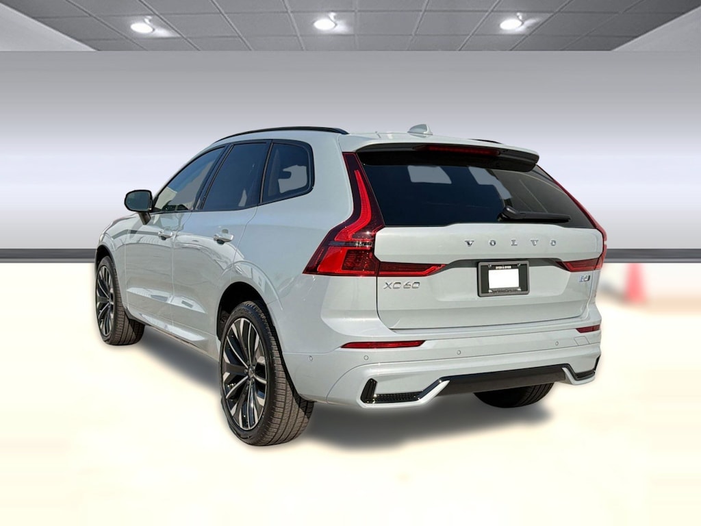 New 2026 Volvo XC60 B5 Ultra SUV