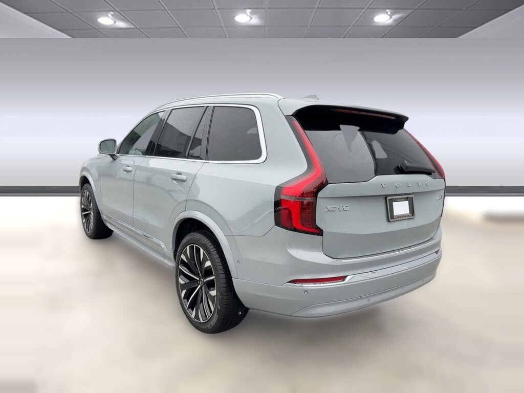 New 2026 Volvo XC90 B6 Plus 7-Seater SUV