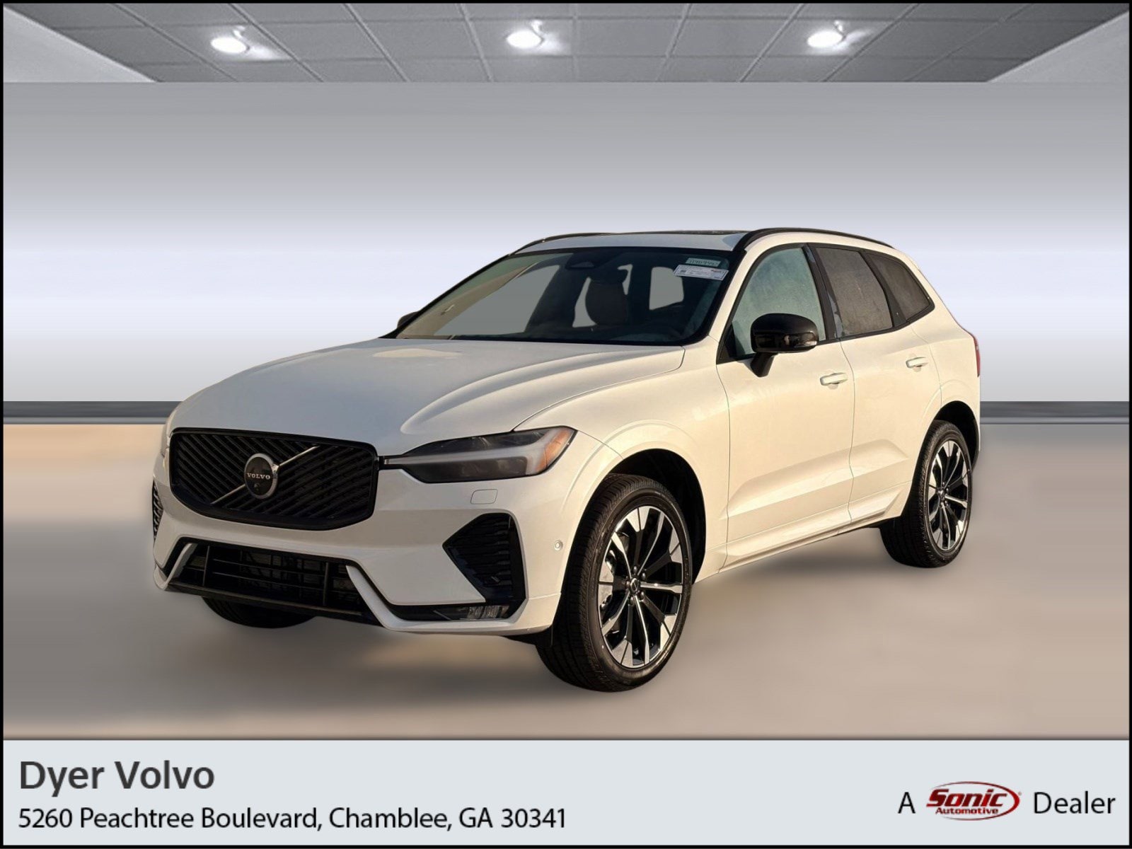 2026 Volvo XC60 Plus's photo