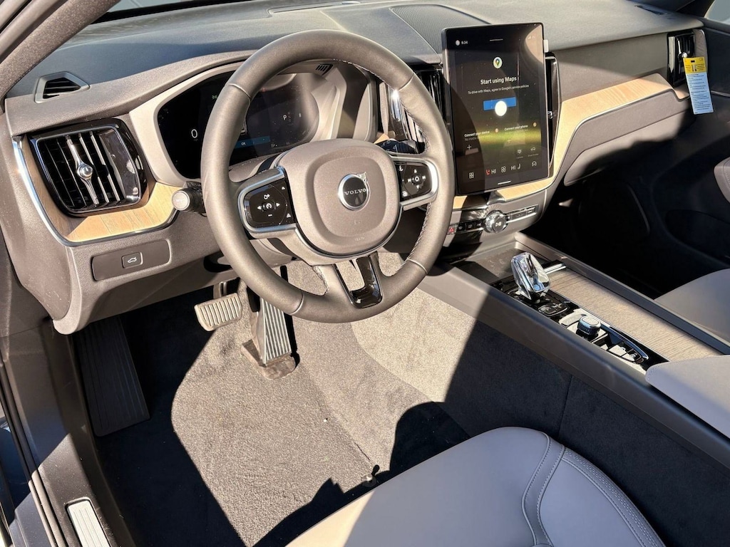 New 2026 Volvo XC60 B5 Plus SUV