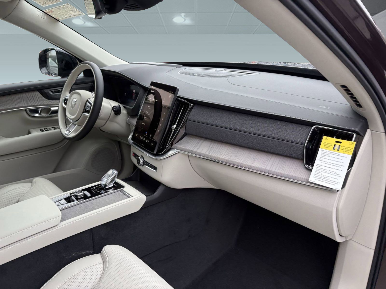 2026 Volvo XC90 Ultra - Photo 27