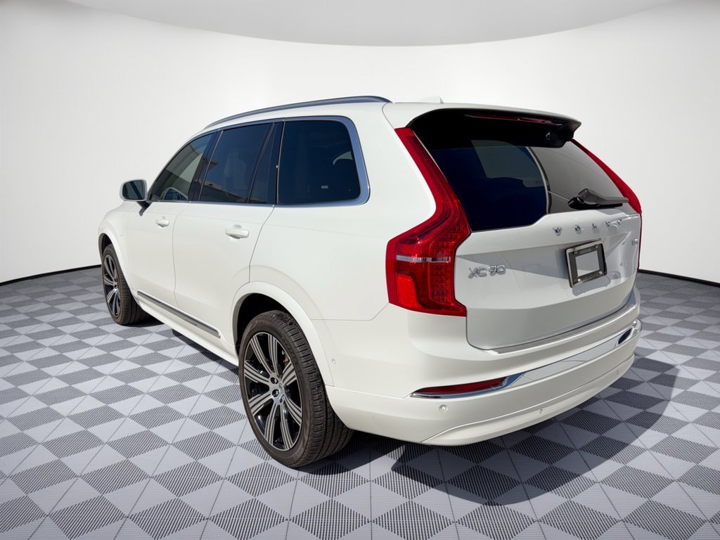Certified 2025 Volvo XC90 plug-in hybrid Ultra SUV