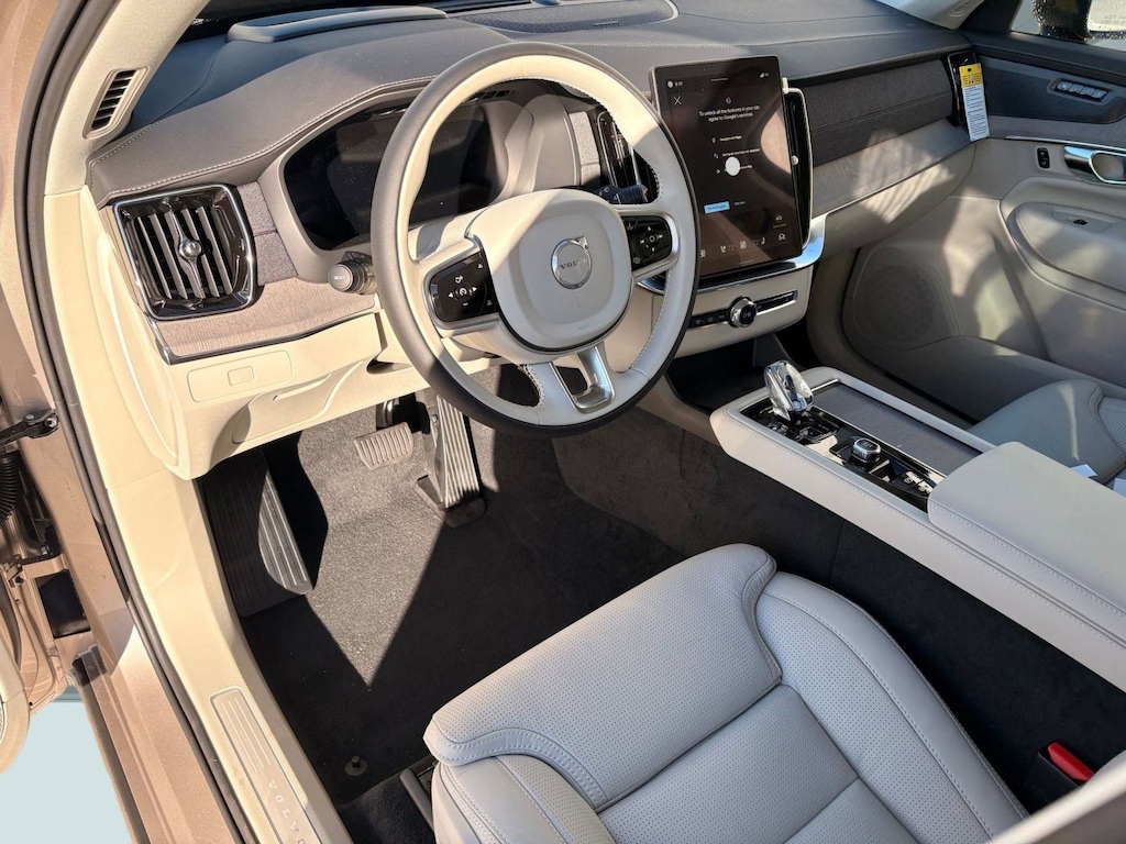 New 2026 Volvo XC90 B6 Ultra Dark Theme 7-Seater SUV