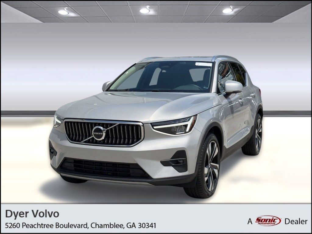 Used 2023 Volvo XC40 Plus Bright Theme SUV
