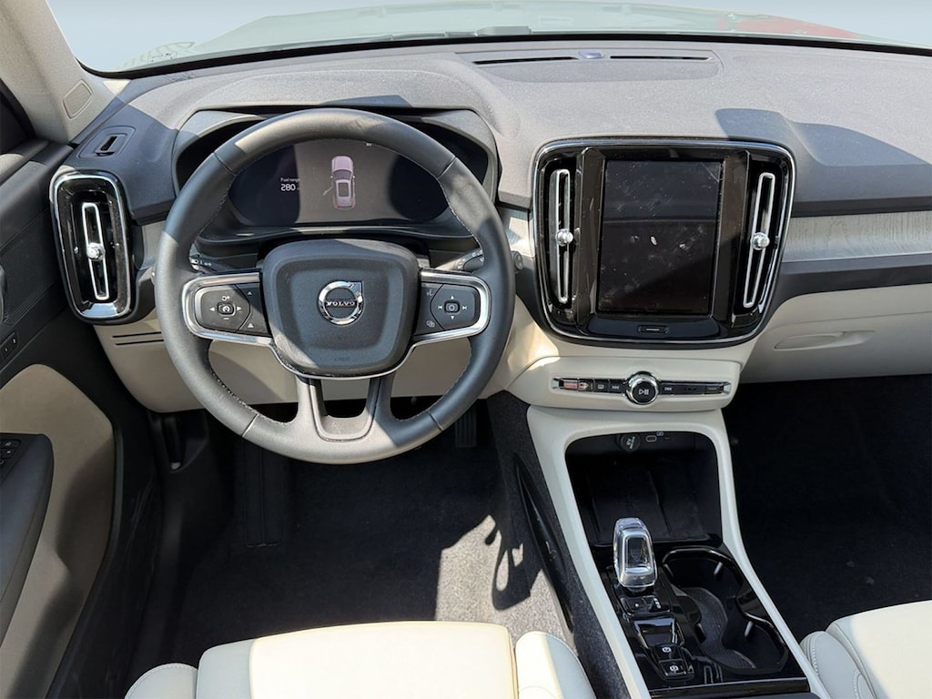 Certified 2026 Volvo XC40 Plus SUV