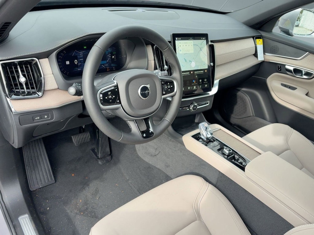 New 2026 Volvo XC90 plug-in hybrid T8 Plus 6-Seater SUV