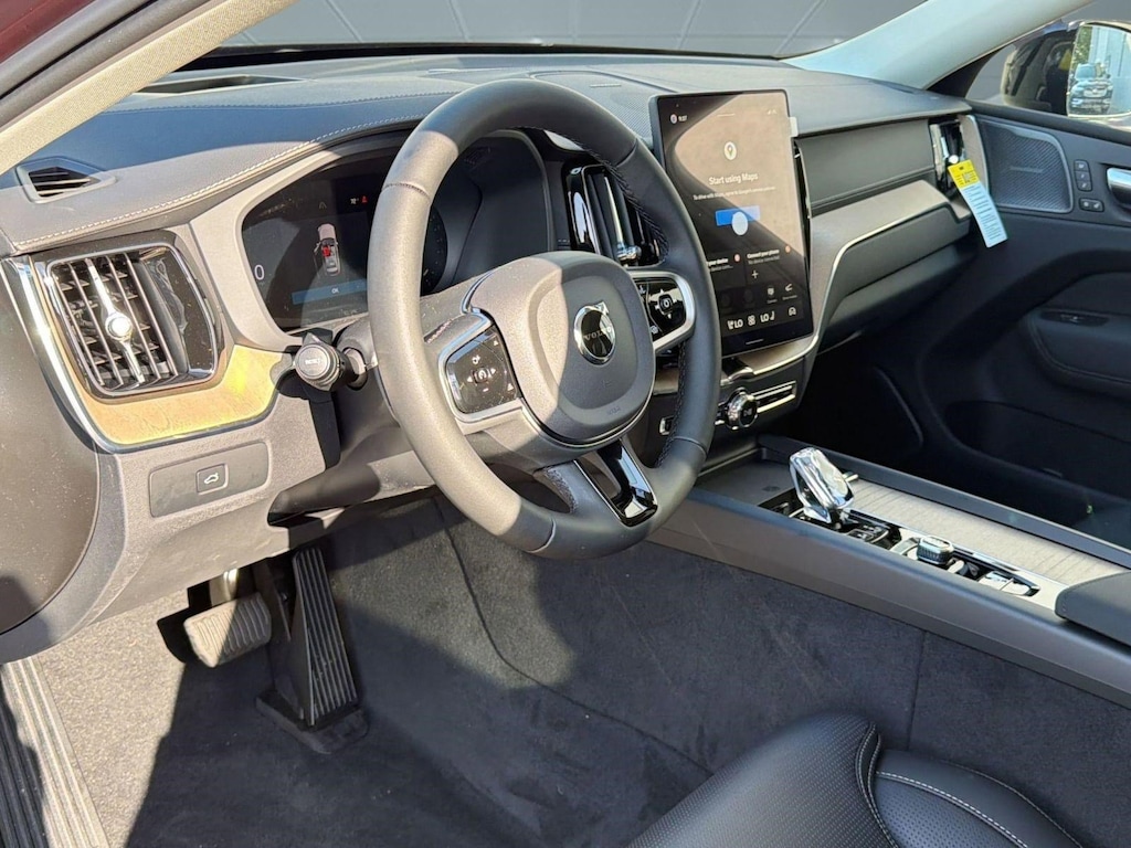 New 2026 Volvo XC60 B5 Ultra SUV