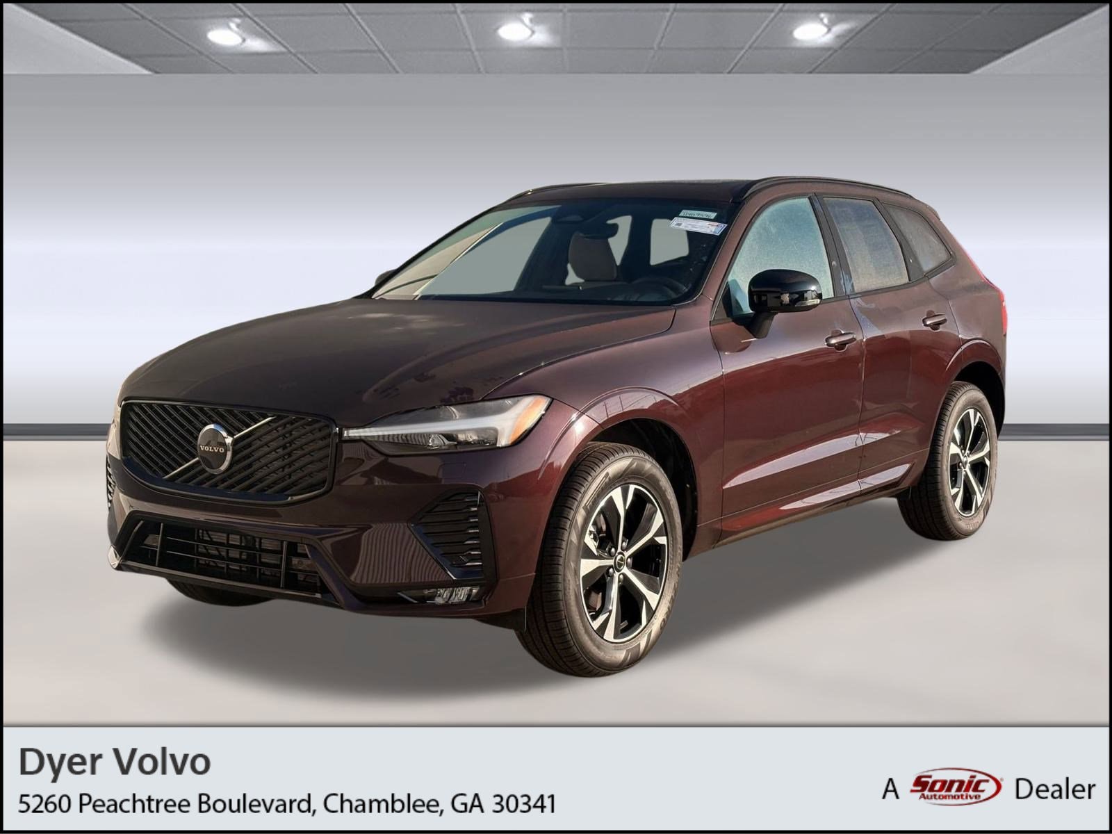 2026 Volvo XC60 Core's photo