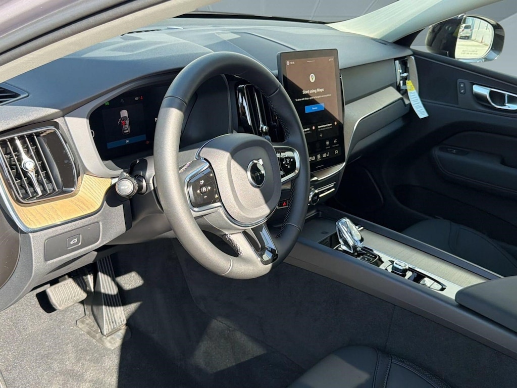 New 2026 Volvo XC60 B5 Plus SUV