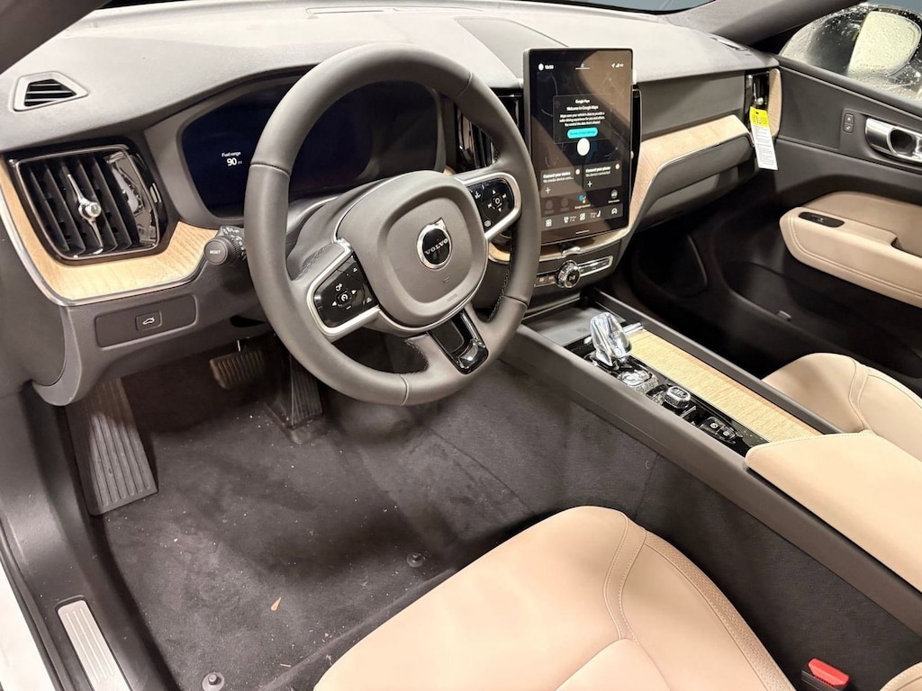 New 2026 Volvo XC60 B5 Plus SUV