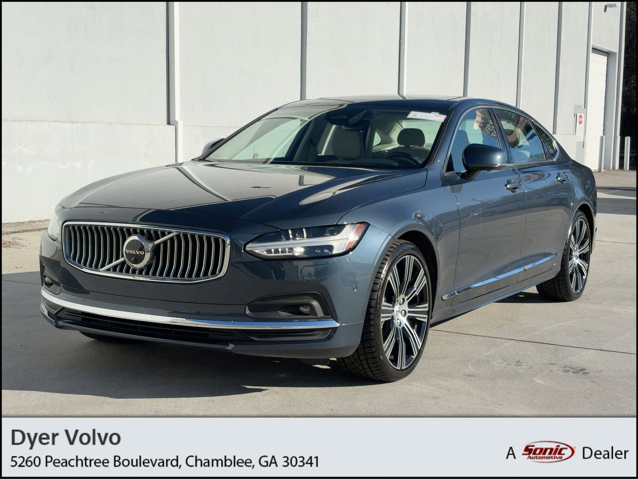 2023 Volvo S90 Plus's photo