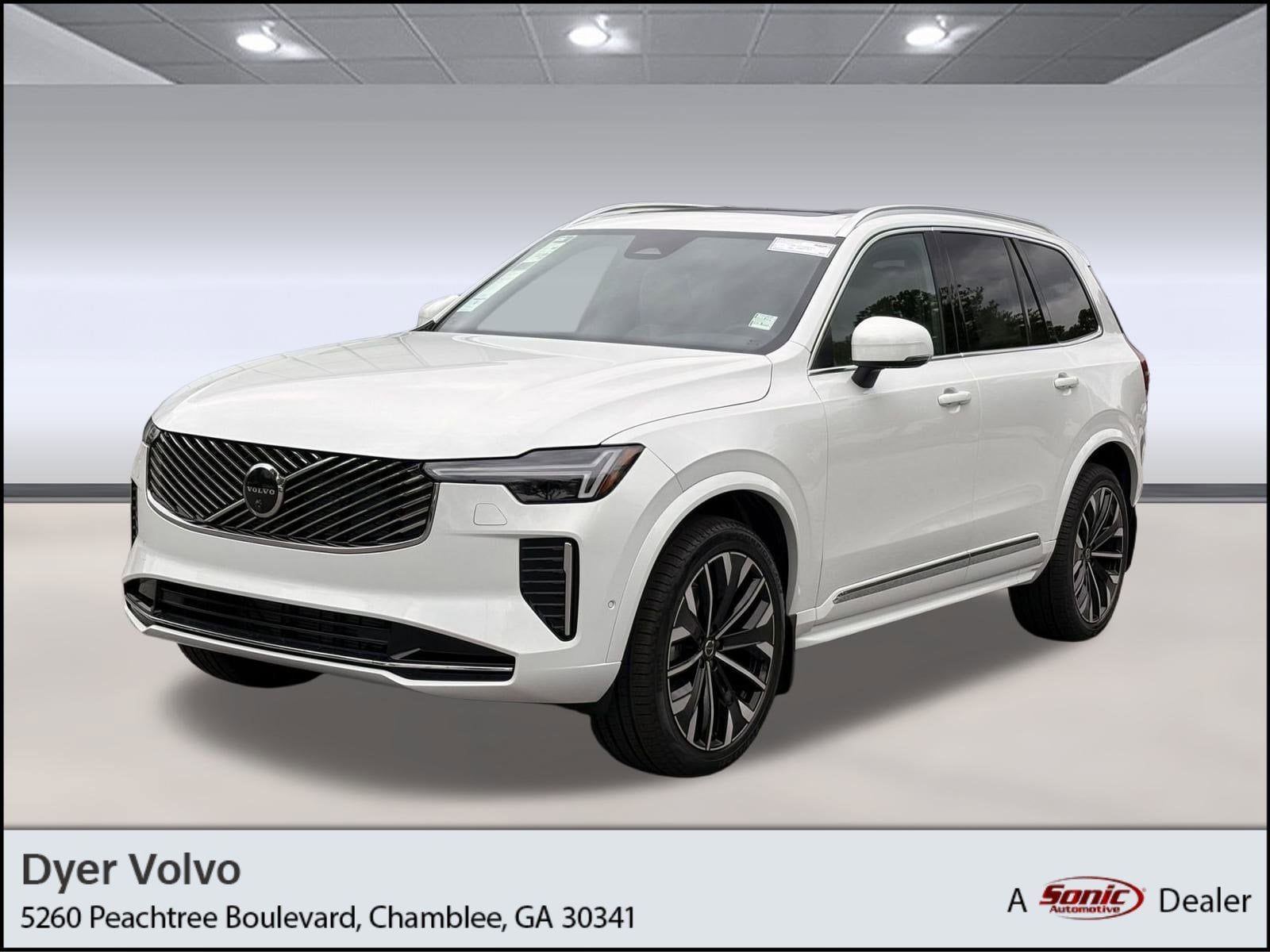 2026 Volvo XC90 Plus's photo