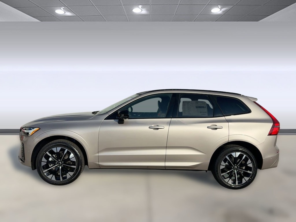 New 2026 Volvo XC60 B5 Plus SUV