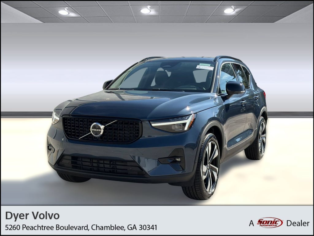 New 2026 Volvo XC40 B5 Ultra SUV