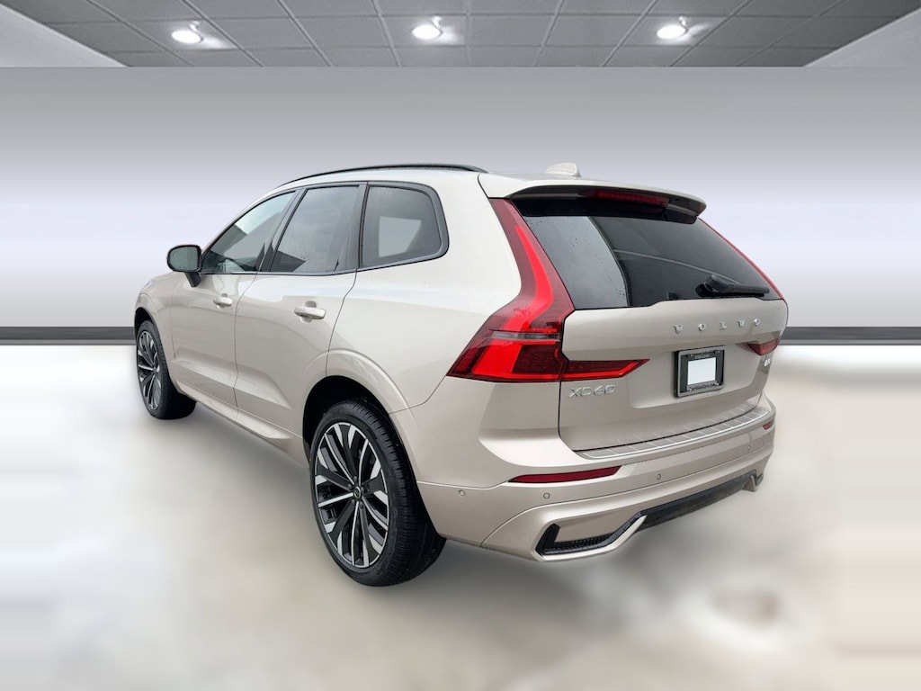 New 2026 Volvo XC60 B5 Ultra SUV