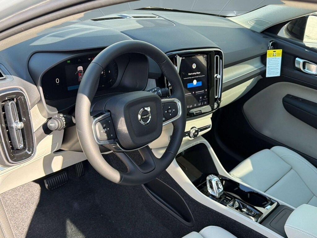 New 2026 Volvo XC40 B5 Plus SUV