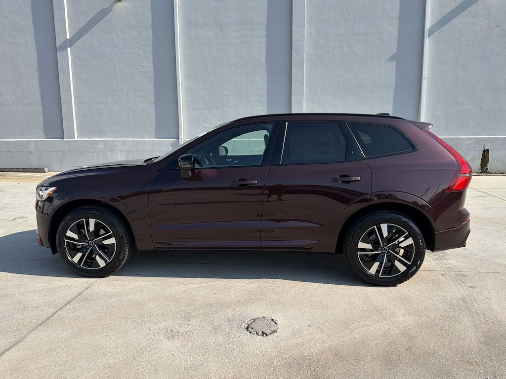 New 2026 Volvo XC60 B5 Plus SUV