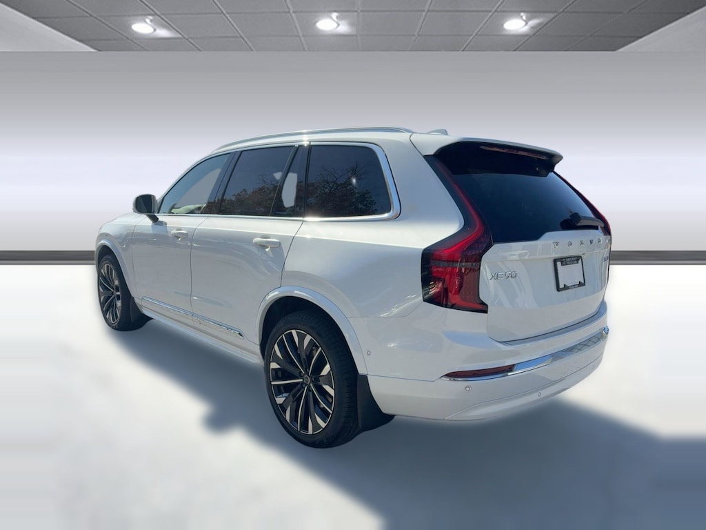 New 2026 Volvo XC90 B5 Plus 7-Seater SUV